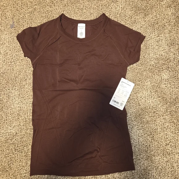 NWT- Athleta Momentum Seamless Short Sleeve - Garnet - Picture 5 of 5